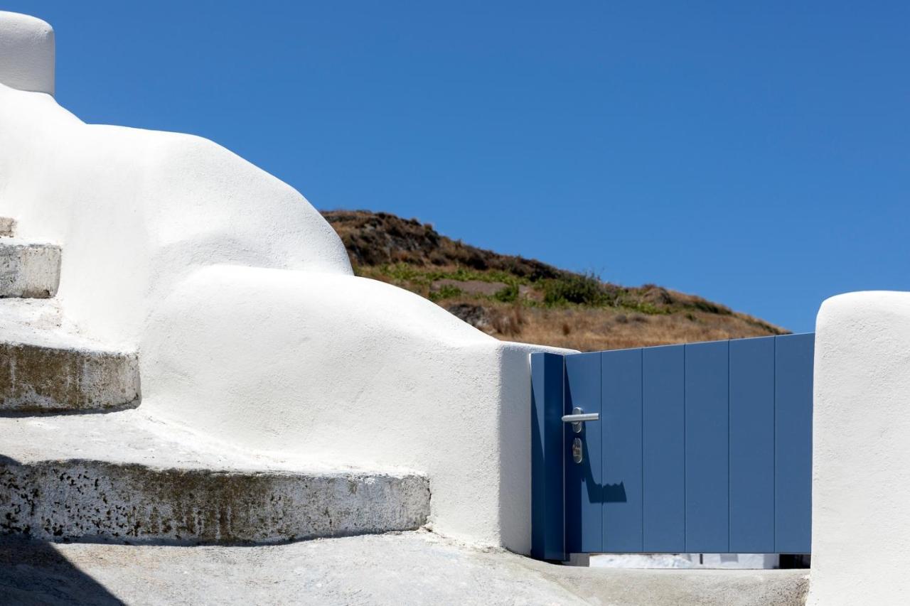 Acave Santorini Suites Vothon Exterior photo